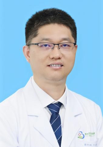 万云燕